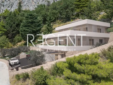 Omiš, Borak - zemljište 1324 m2 s projektom i građevinskom dozvolom za vilu 360 m2